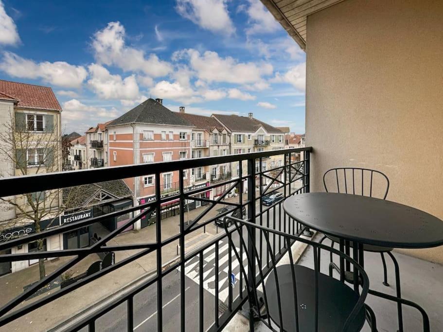 Le Delta Bailly - Appartement Pour 4 Personnes Disneyland Paris Dış mekan fotoğraf